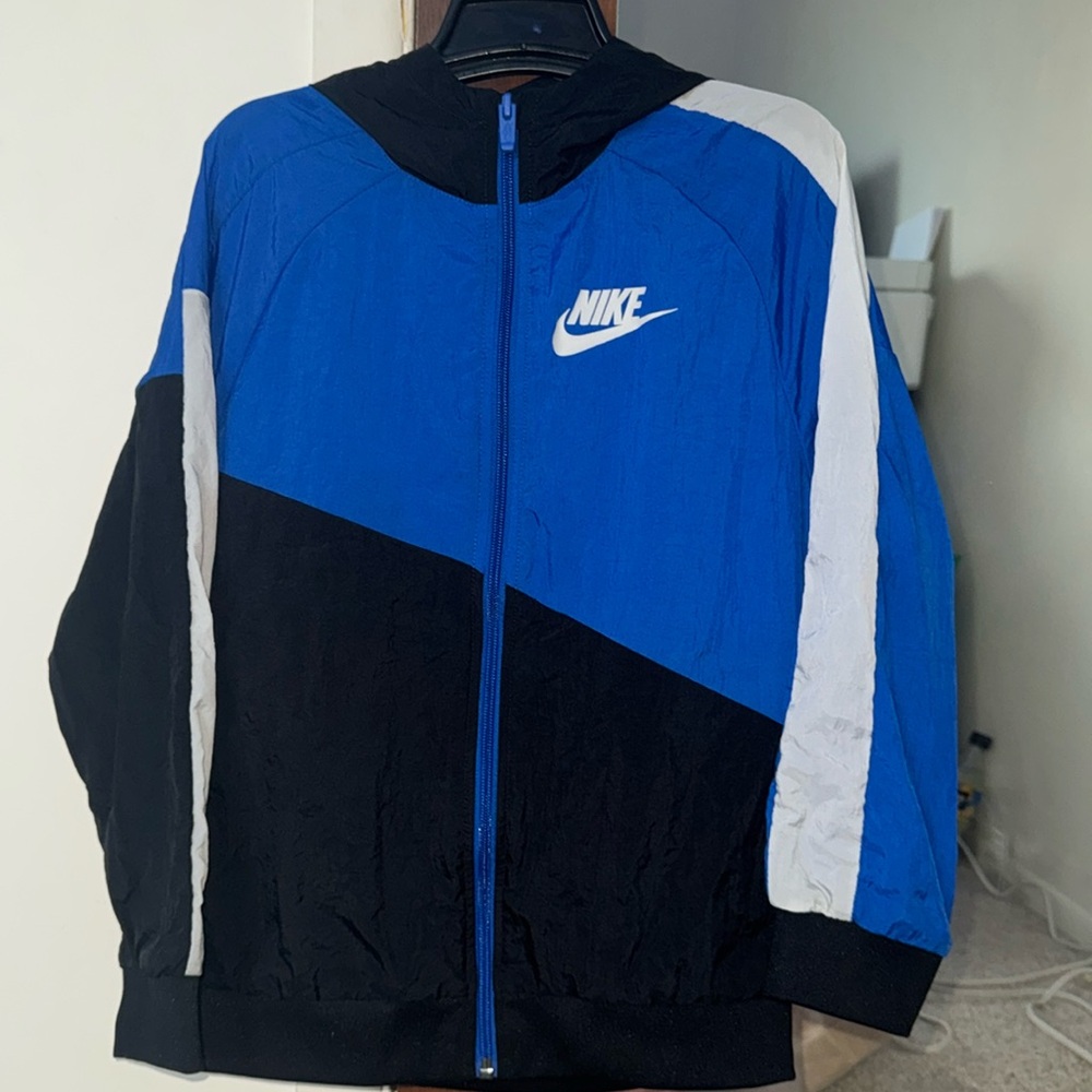 Boys Nike Windrunner